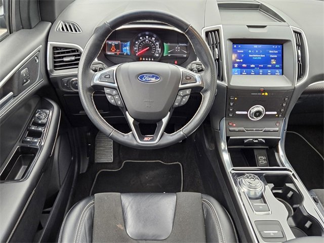 Used 2020 Ford Edge ST image 5