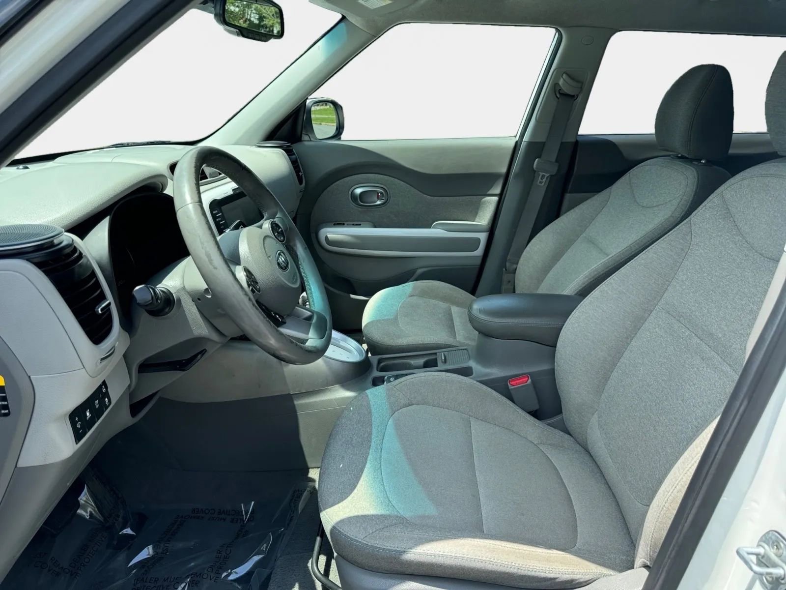 Used 2017 Kia Soul EV image 9