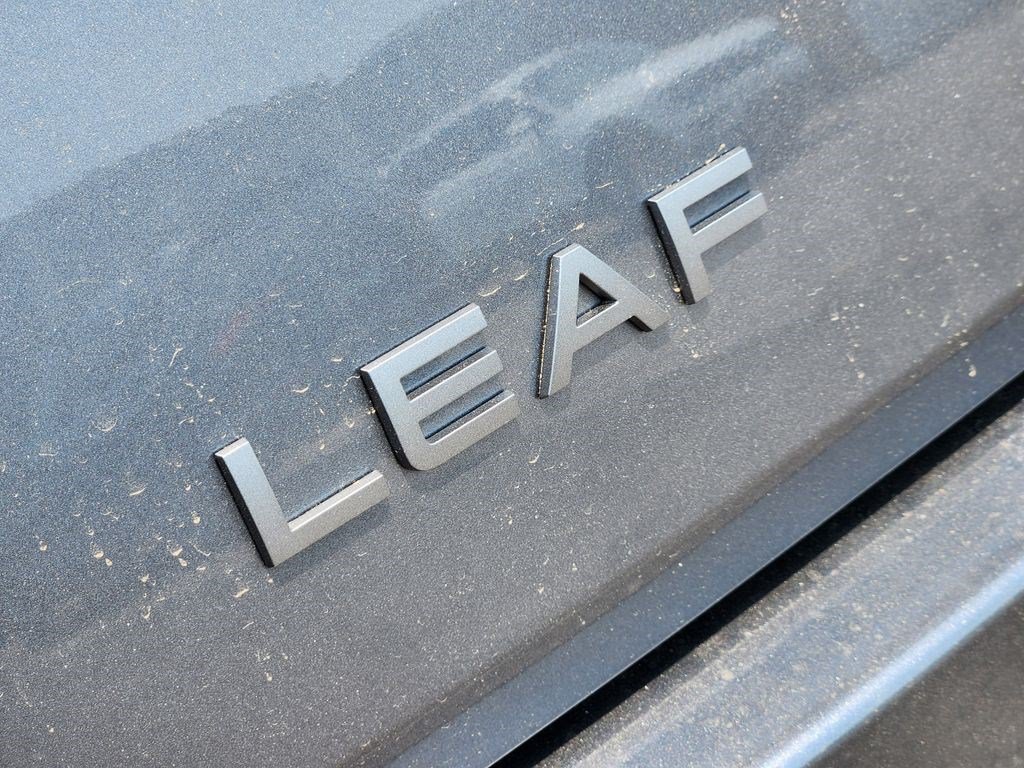 New 2026 Nissan Leaf w/ Floor Mat Package (S+) FWD image 10