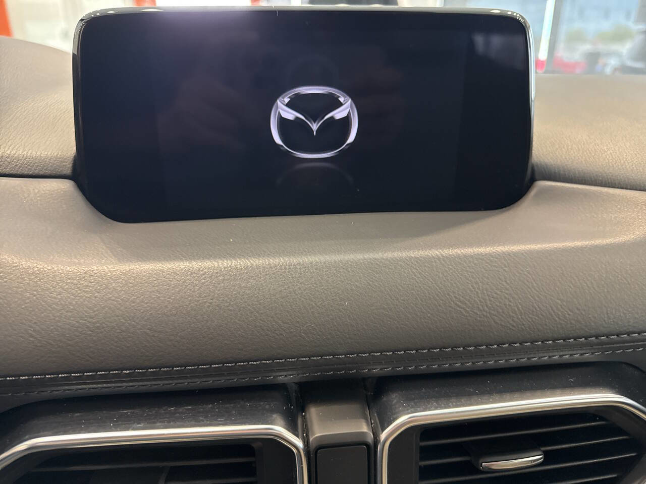 Used 2017 MAZDA CX-5 Touring w/ Preferred Equipment Package FWD image 21