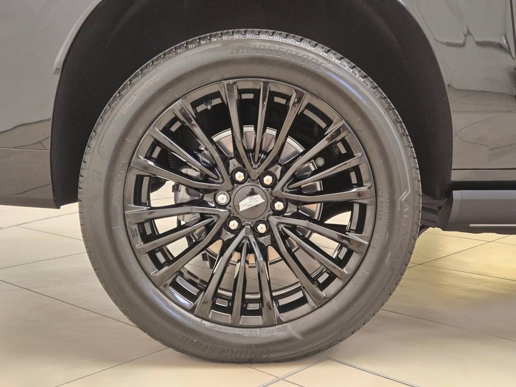 Used 2025 Cadillac Escalade ESV Sport Platinum AWD/4WD image 7