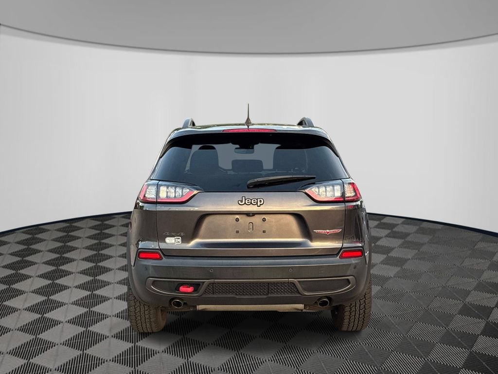 Used 2019 Jeep Cherokee Trailhawk w/ Comfort/Convenience Group AWD/4WD image 6