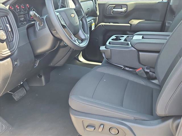 New 2026 Chevrolet Silverado 1500 Custom RWD video 4