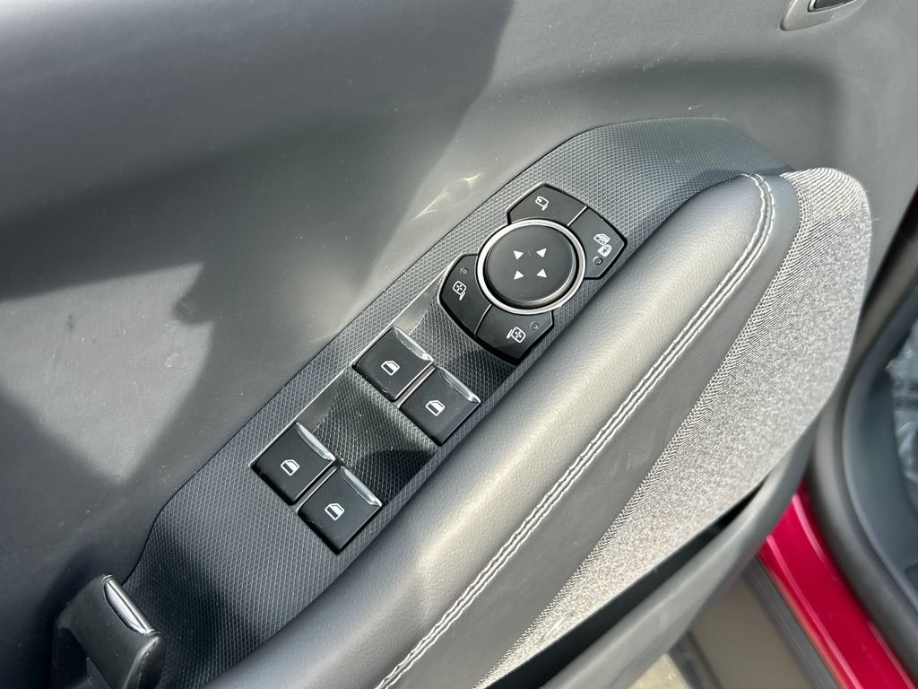Used 2025 Ford Mustang Mach-E Premium AWD/4WD image 13