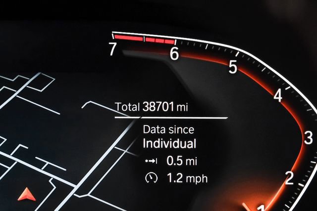 Used 2024 BMW X4 xDrive30i AWD/4WD image 16