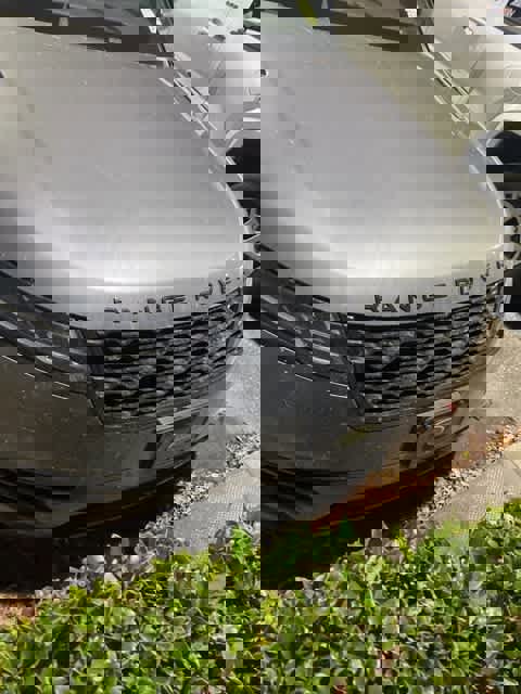 Used 2021 Land Rover Range Rover Velar R-Dynamic S image 21