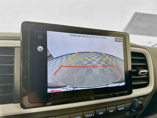 New 2025 Hyundai Venue Limited image 13