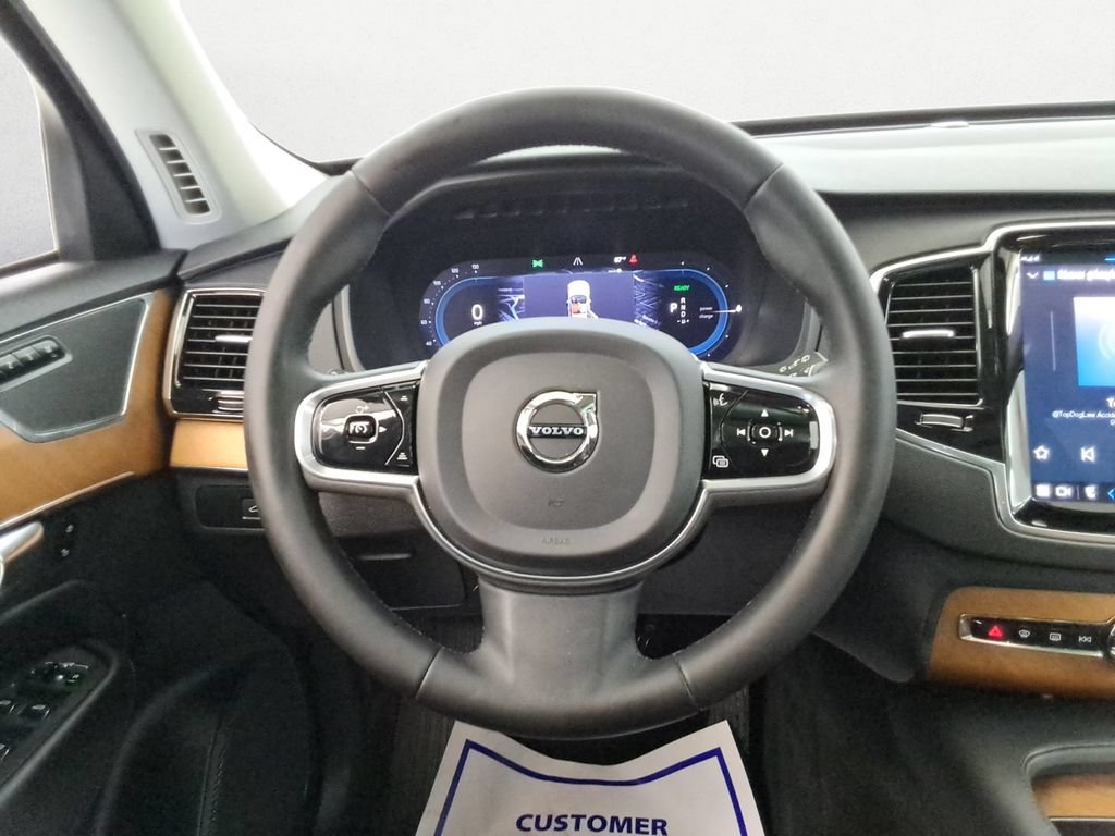 Used 2023 Volvo XC90 T8 Plus AWD/4WD image 12
