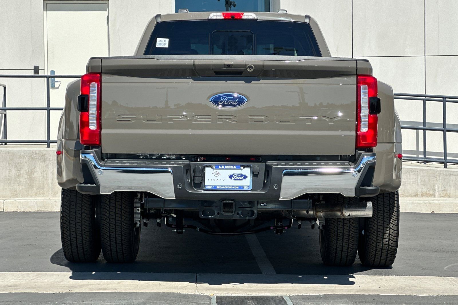 New 2026 Ford F350 XLT w/ XLT Premium Package image 4