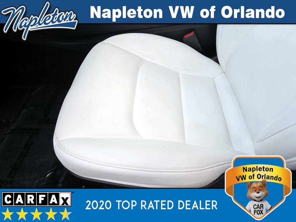 Used 2023 Tesla Model 3 Standard Range image 18