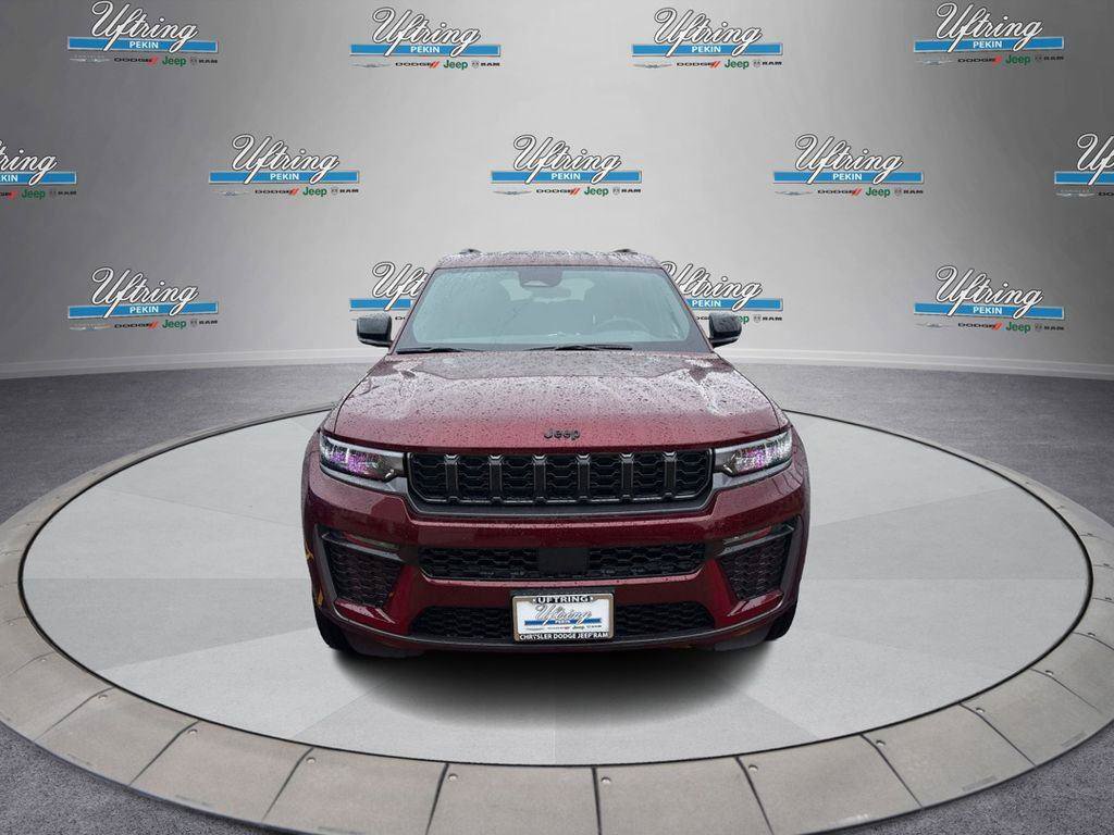 New 2026 Jeep Grand Cherokee L Limited w/ Limited Altitude Package AWD/4WD image 8