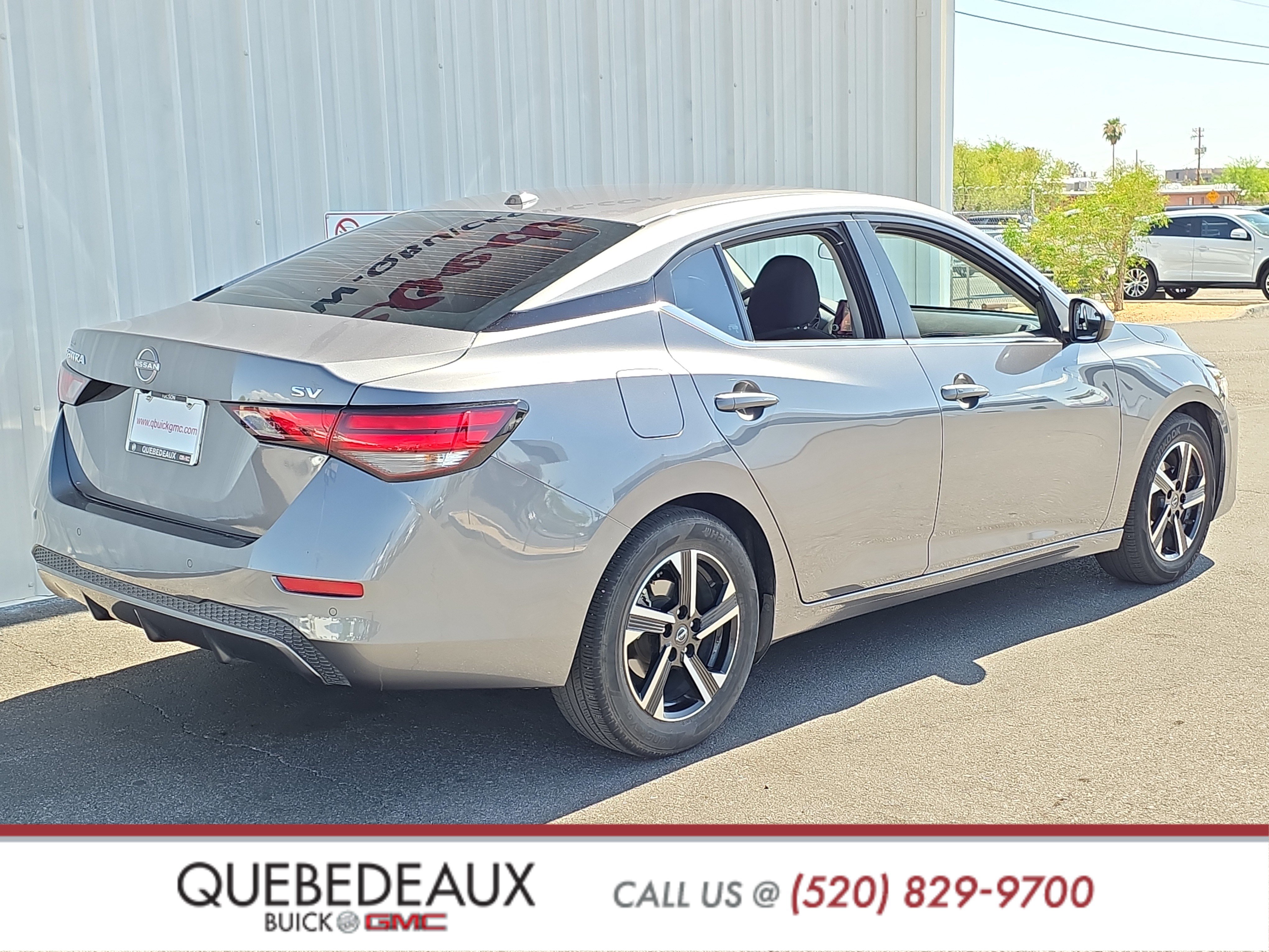Used 2024 Nissan Sentra SV FWD image 7
