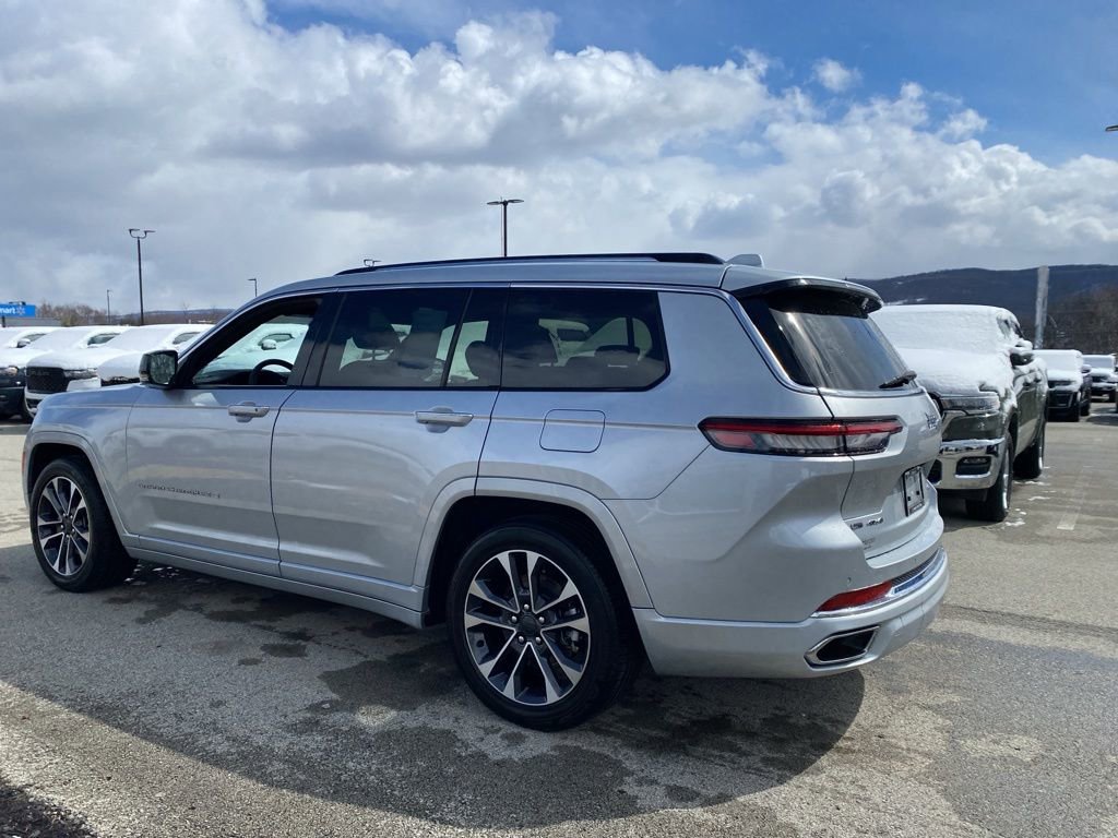 Used 2023 Jeep Grand Cherokee L Overland image 4