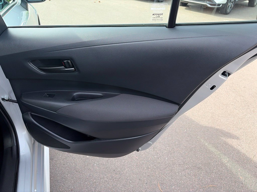 Used 2025 Toyota Corolla LE FWD image 14