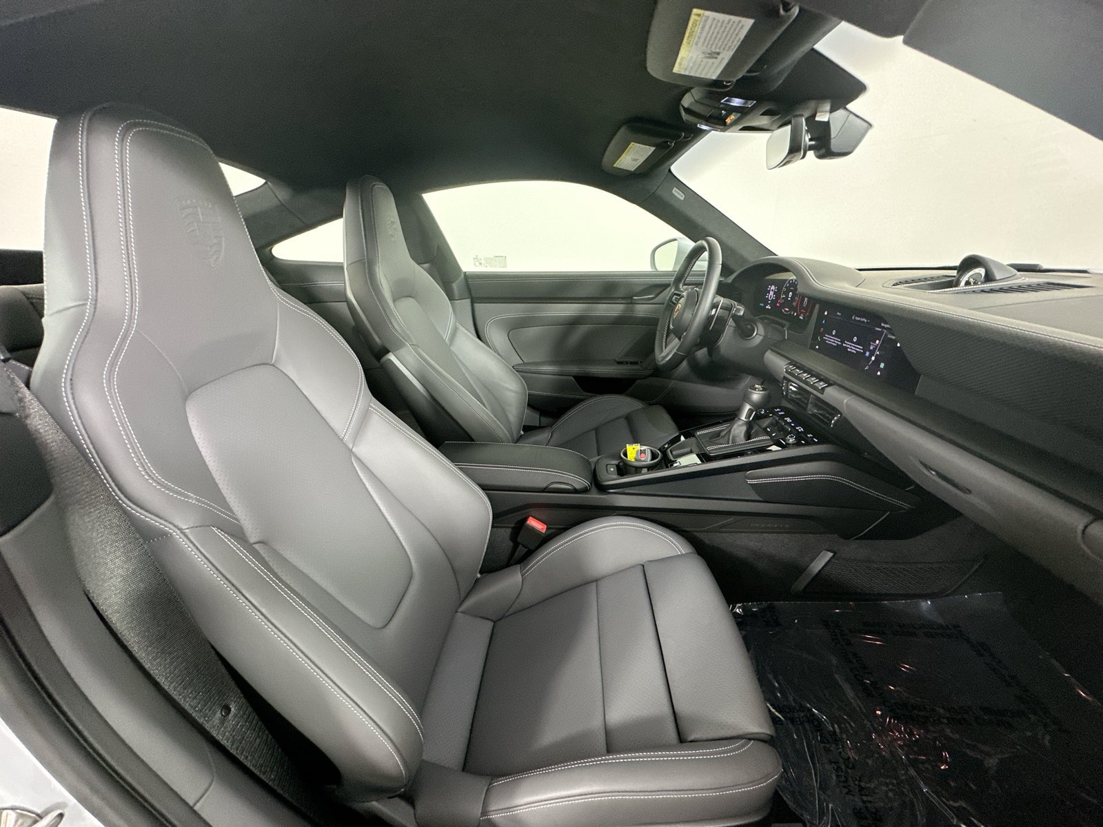 Used 2026 Porsche 911 GT3 RWD image 39