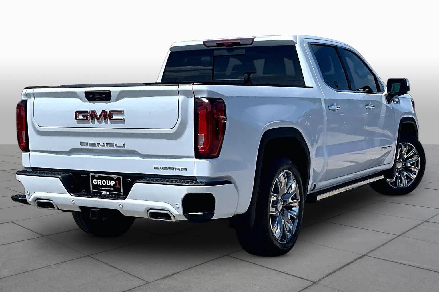 Used 2026 GMC Sierra 1500 Denali AWD/4WD image 13