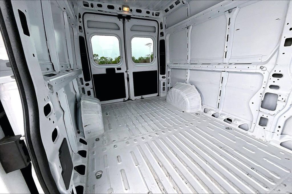 Used 2023 RAM ProMaster 2500 FWD image 25