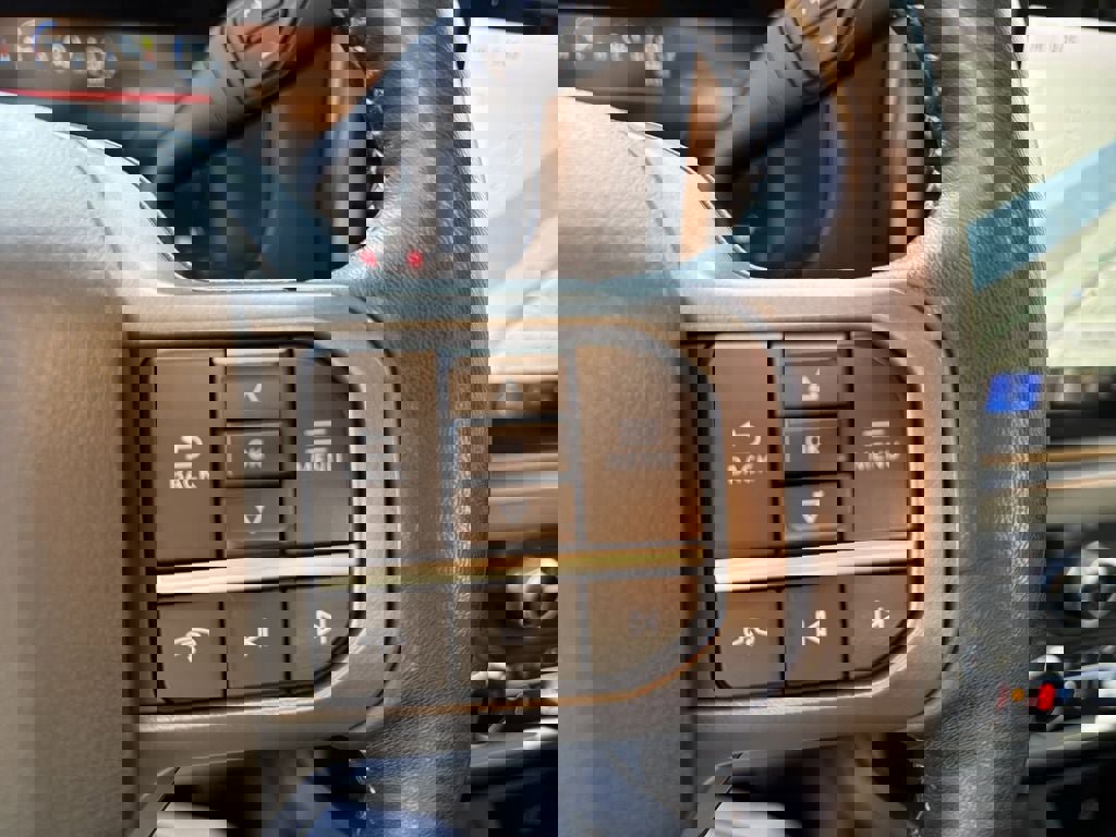 Used 2024 Ford F250 Lariat image 24