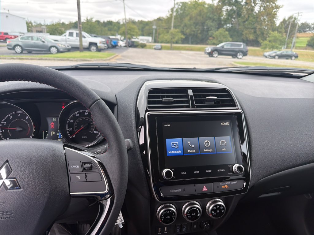New 2027 Mitsubishi Outlander Sport LE AWD/4WD image 21