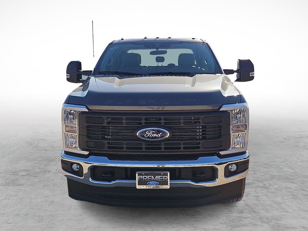 New 2026 Ford F350 XL w/ XL Chrome Package AWD/4WD image 3