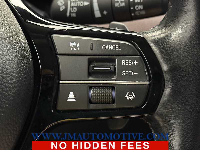 Used 2024 Honda Pilot Elite image 49