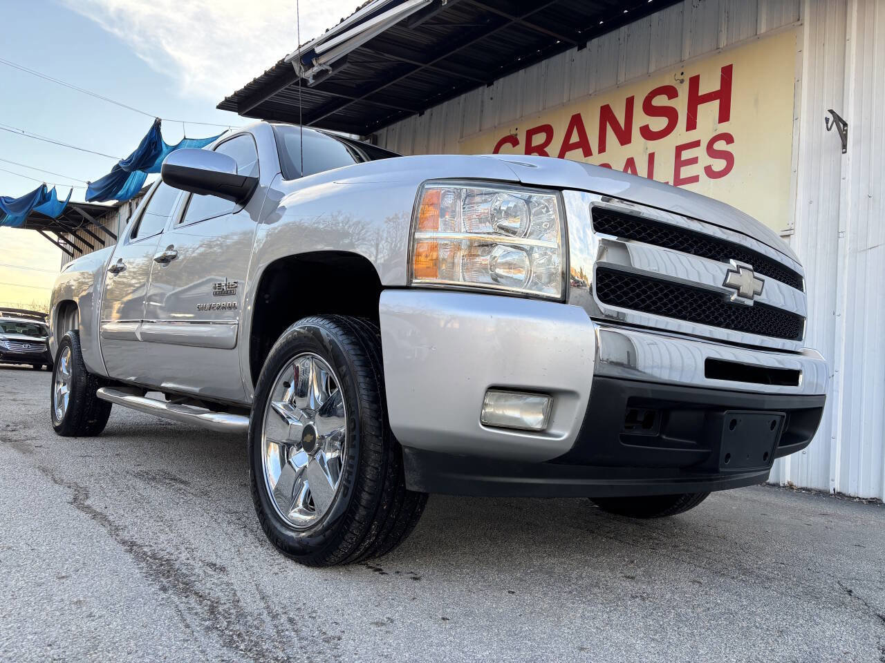 Used 2011 Chevrolet Silverado 1500 LT w/ Texas Edition image 7