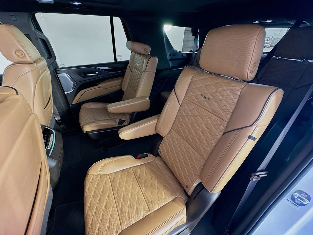 Used 2022 Cadillac Escalade Sport w/ Touring Package image 26