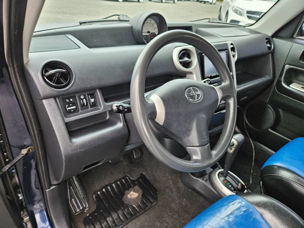 Used 2005 Scion xB FWD image 15