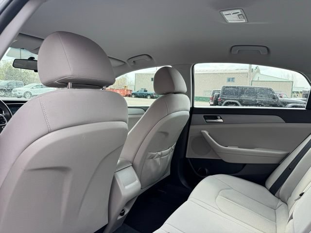 Used 2018 Hyundai Sonata SE FWD image 26