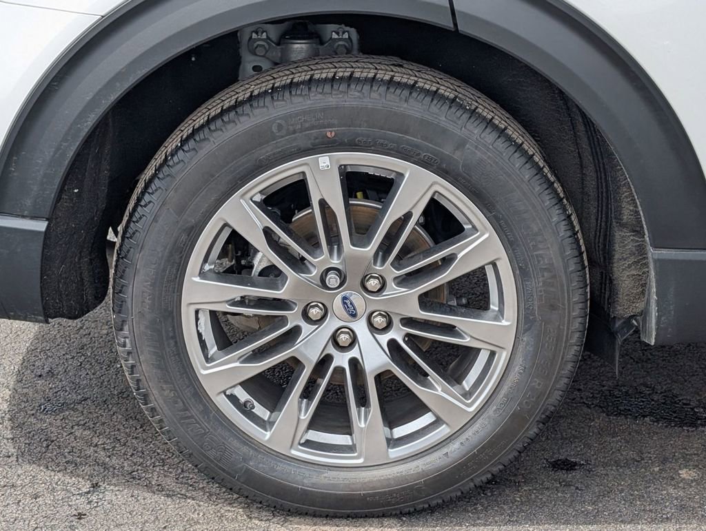 New 2025 Ford Explorer Active w/ Active Comfort Package image 18