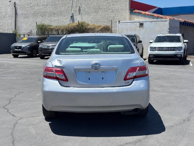 Used 2010 Toyota Camry FWD image 4