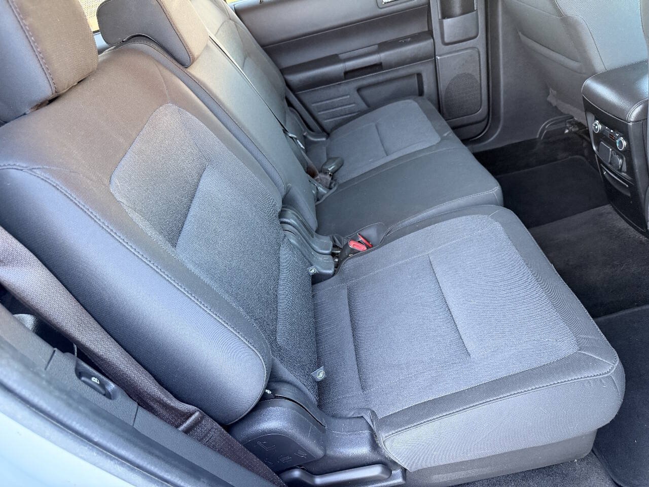 Used 2017 Ford Flex SE FWD image 35