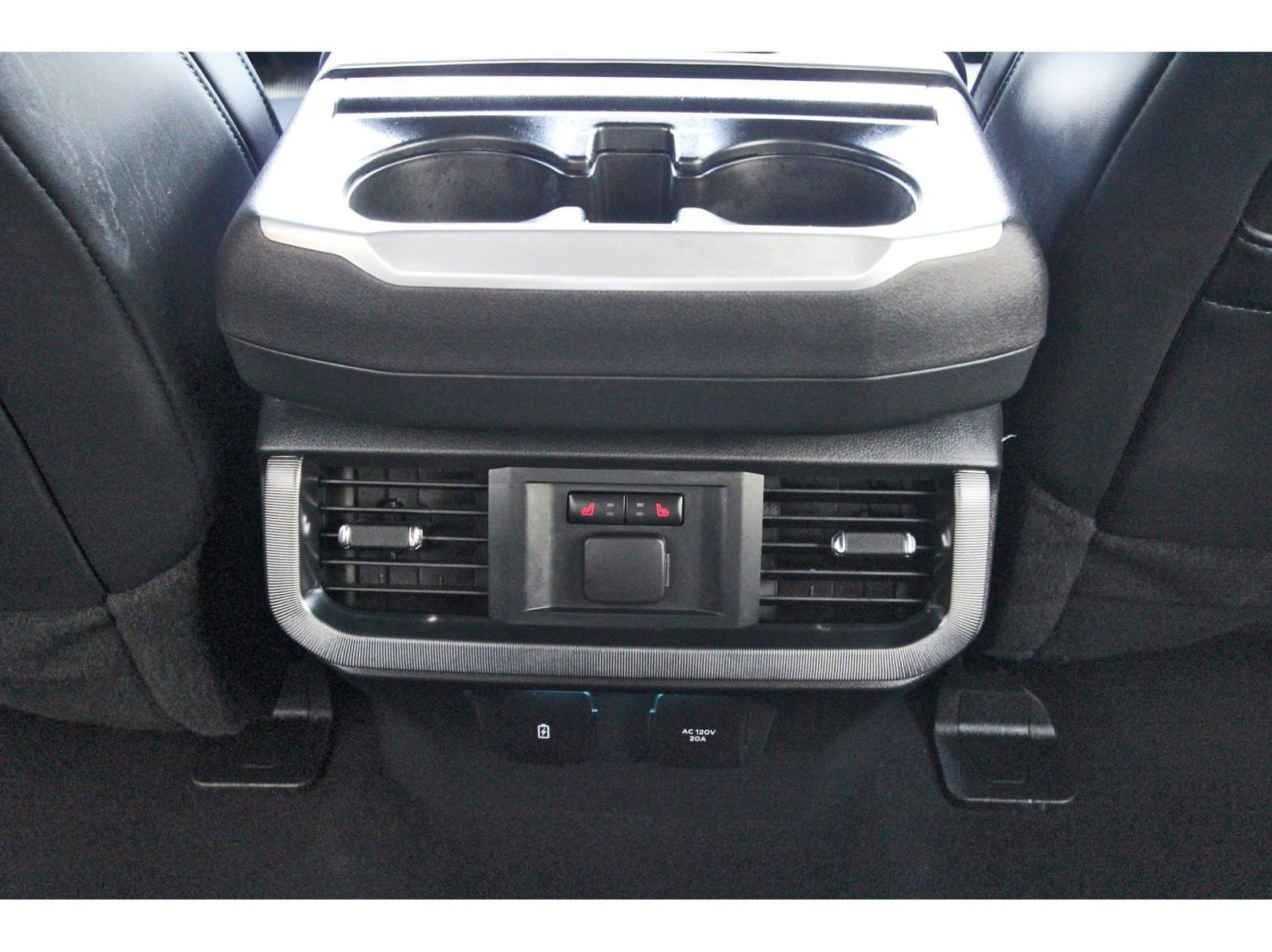 Used 2025 Ford F150 Platinum w/ FX4 Off-Road Package AWD/4WD image 15