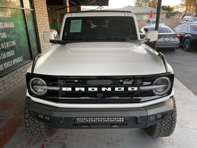 Used 2023 Ford Bronco Outer Banks image 15
