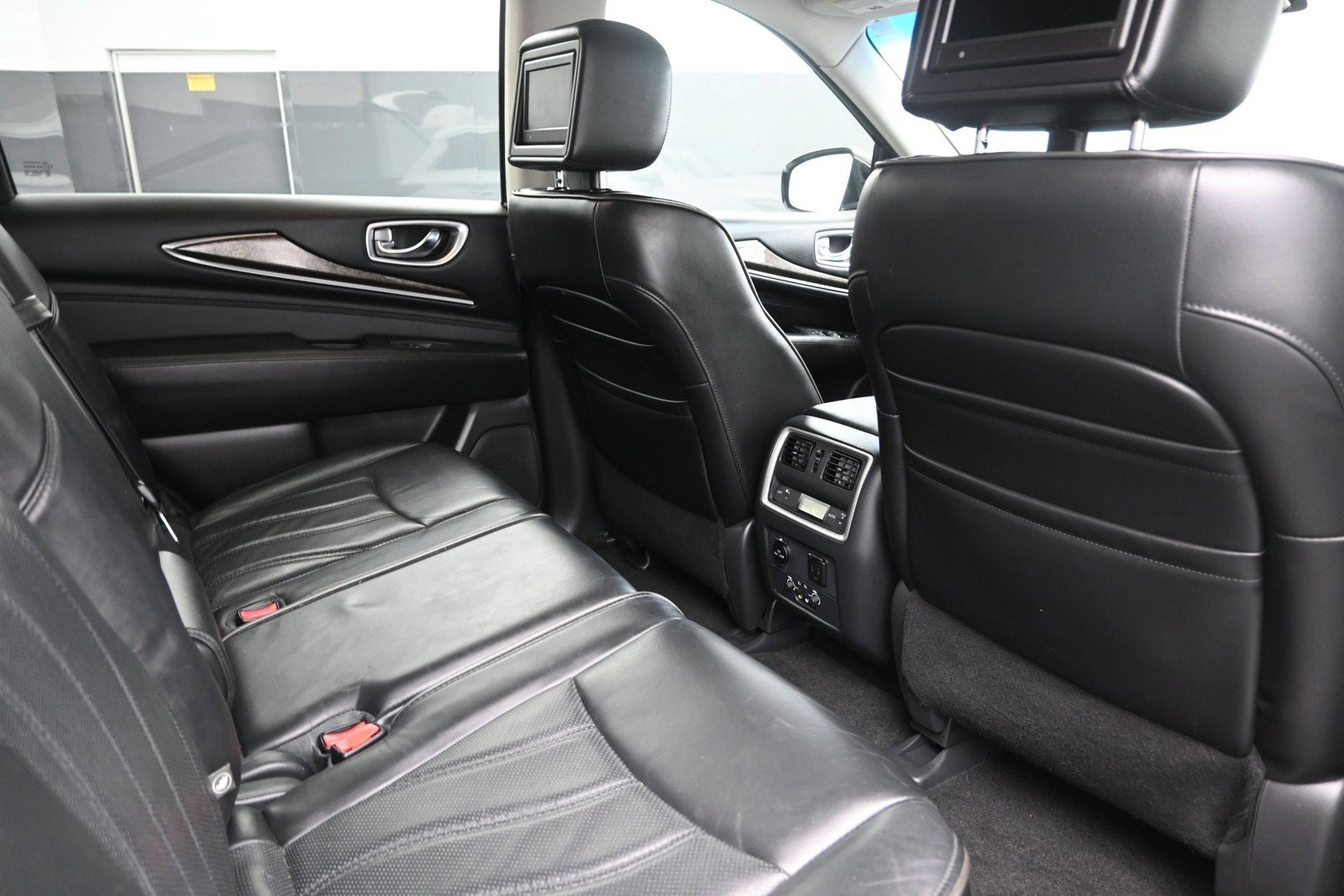 Used 2015 INFINITI QX60 FWD w/ Premium Plus Package image 25