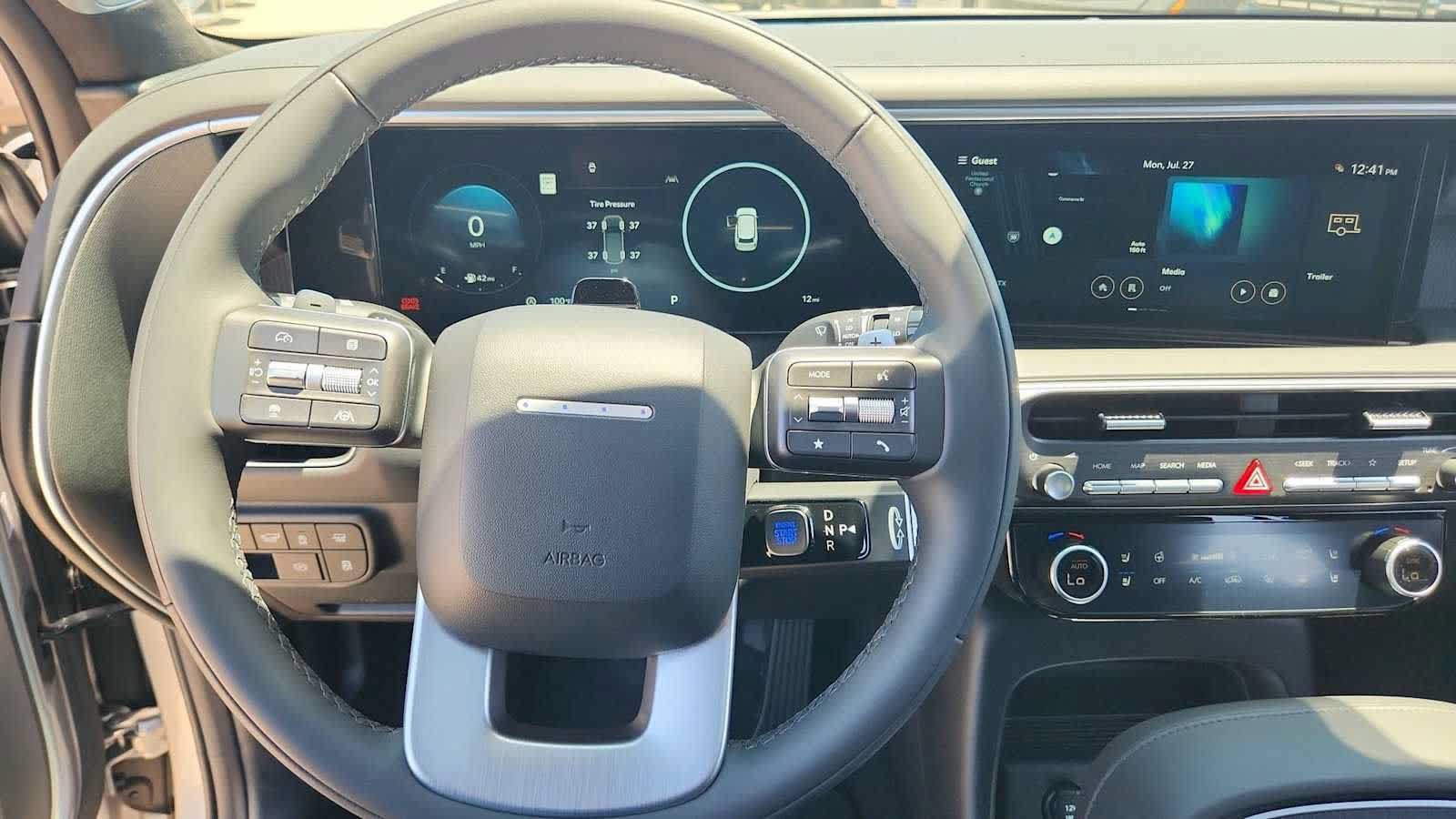 New 2026 Hyundai Palisade Calligraphy FWD image 13
