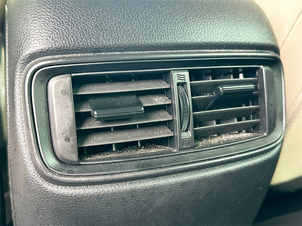 Used 2019 Honda CR-V LX image 22