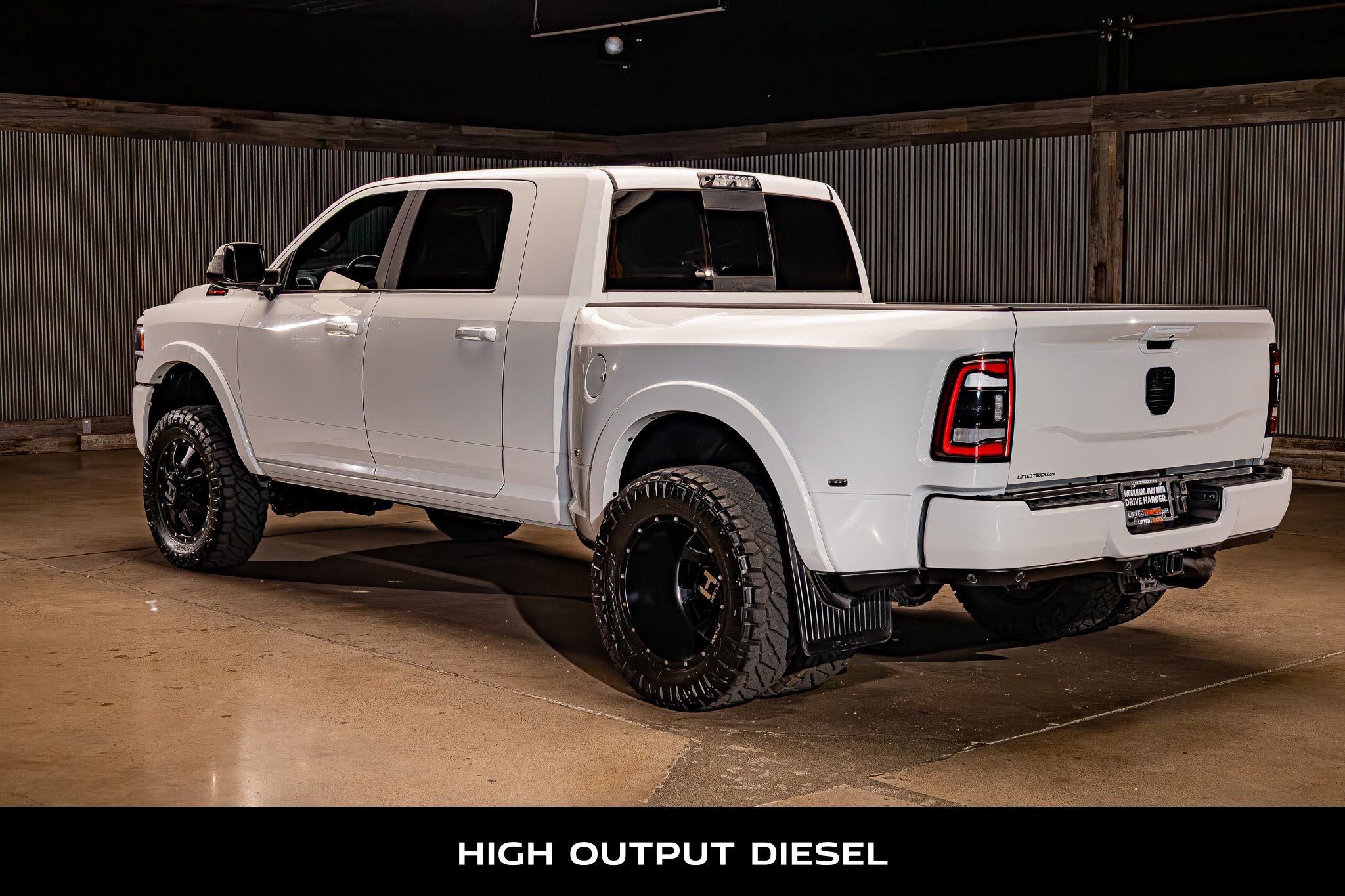 Used 2021 RAM 3500 Laramie w/ Night Edition AWD/4WD image 6