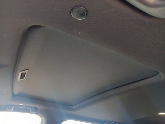 Used 2025 Honda CR-V Sport-L image 16