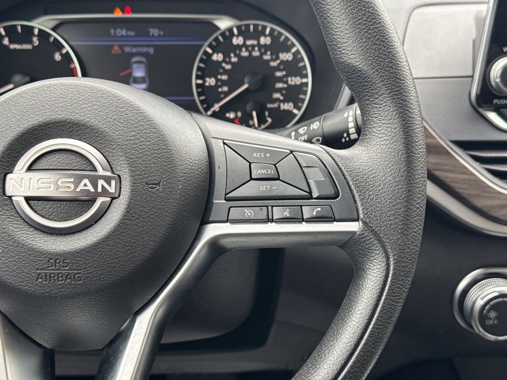 Used 2024 Nissan Altima 2.5 SV FWD image 27