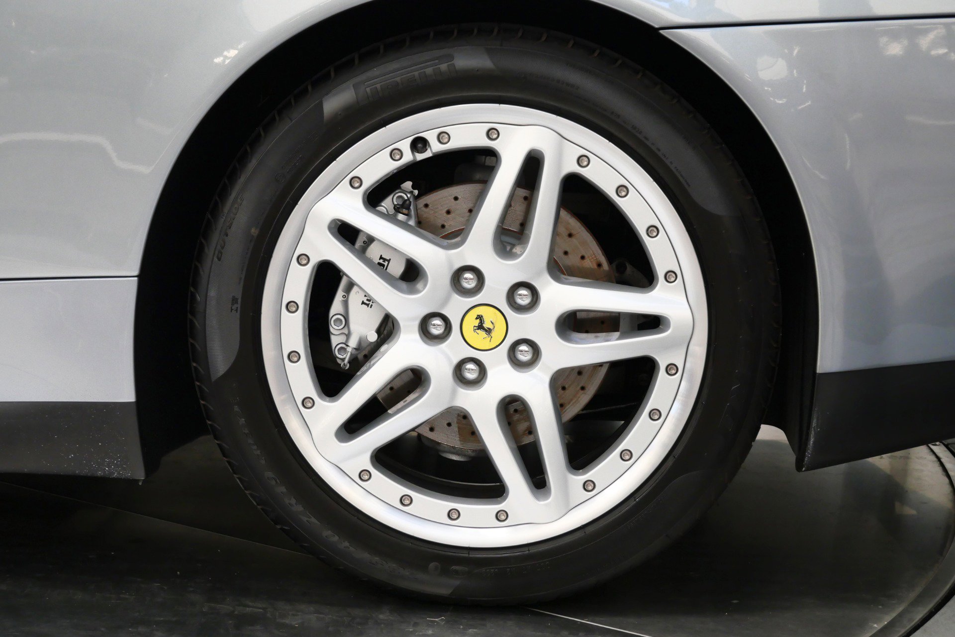 Used 2005 Ferrari 612 Scaglietti image 10