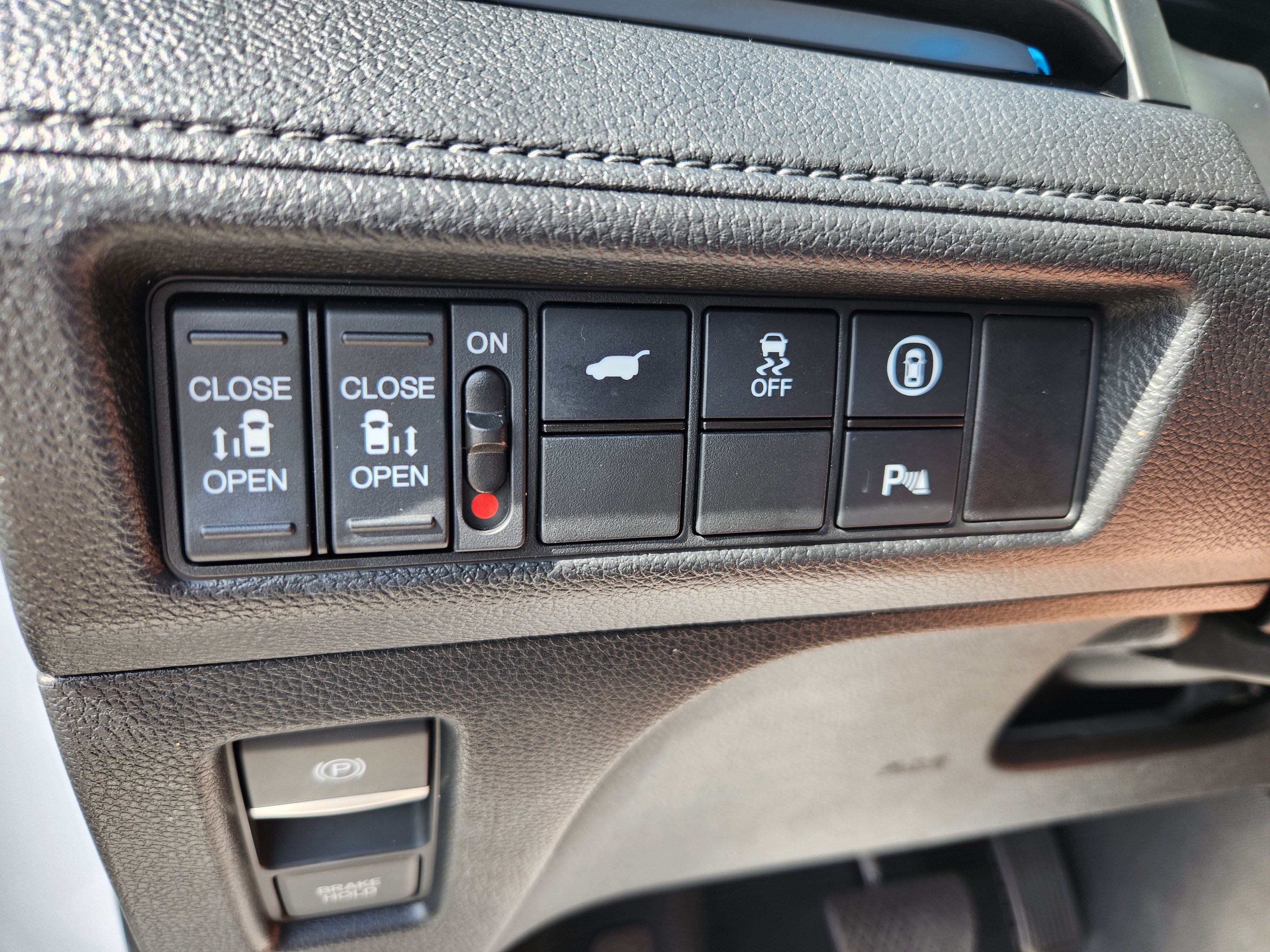 Used 2024 Honda Odyssey Touring image 19