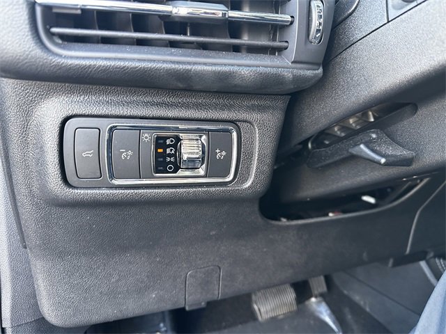 Certified 2022 Lincoln Corsair AWD w/ Equipment Group 101A image 28