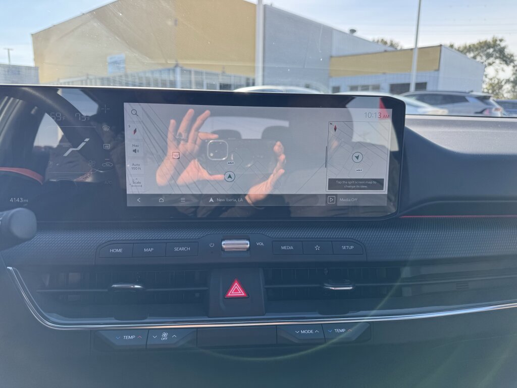 Certified 2025 Kia K4 GT-Line Turbo image 32