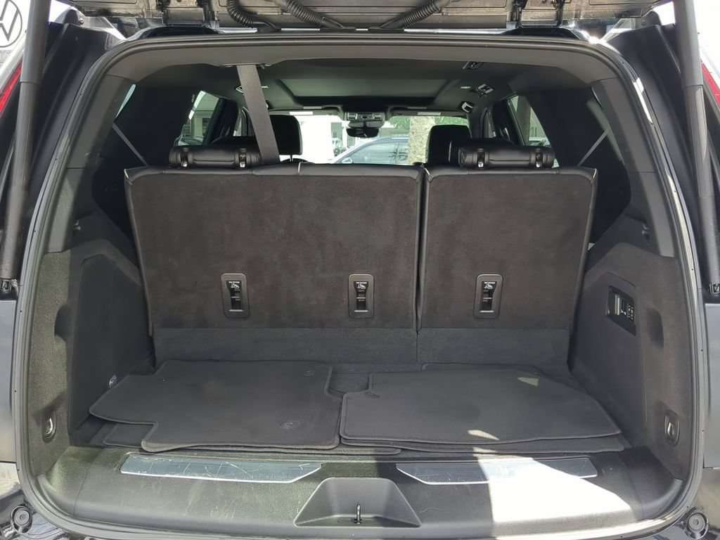 Used 2023 Cadillac Escalade Sport AWD/4WD image 10