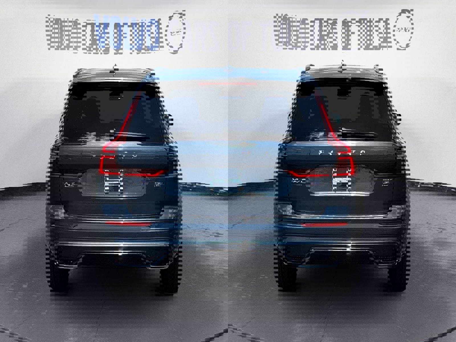 New 2026 Volvo XC60 B5 Core w/ Protection Package Premier image 4