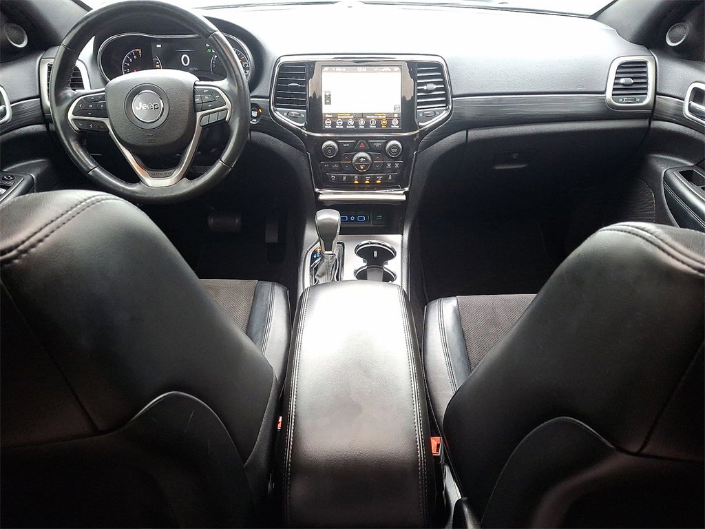 Used 2021 Jeep Grand Cherokee Laredo X image 10