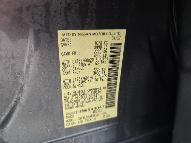 Used 2017 Nissan Titan SV image 29