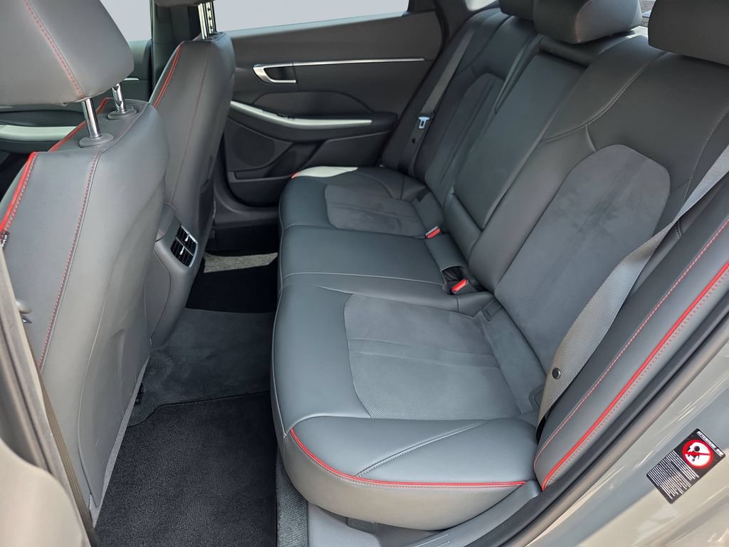 Certified 2022 Hyundai Sonata SEL Plus w/ Cargo Package FWD image 22