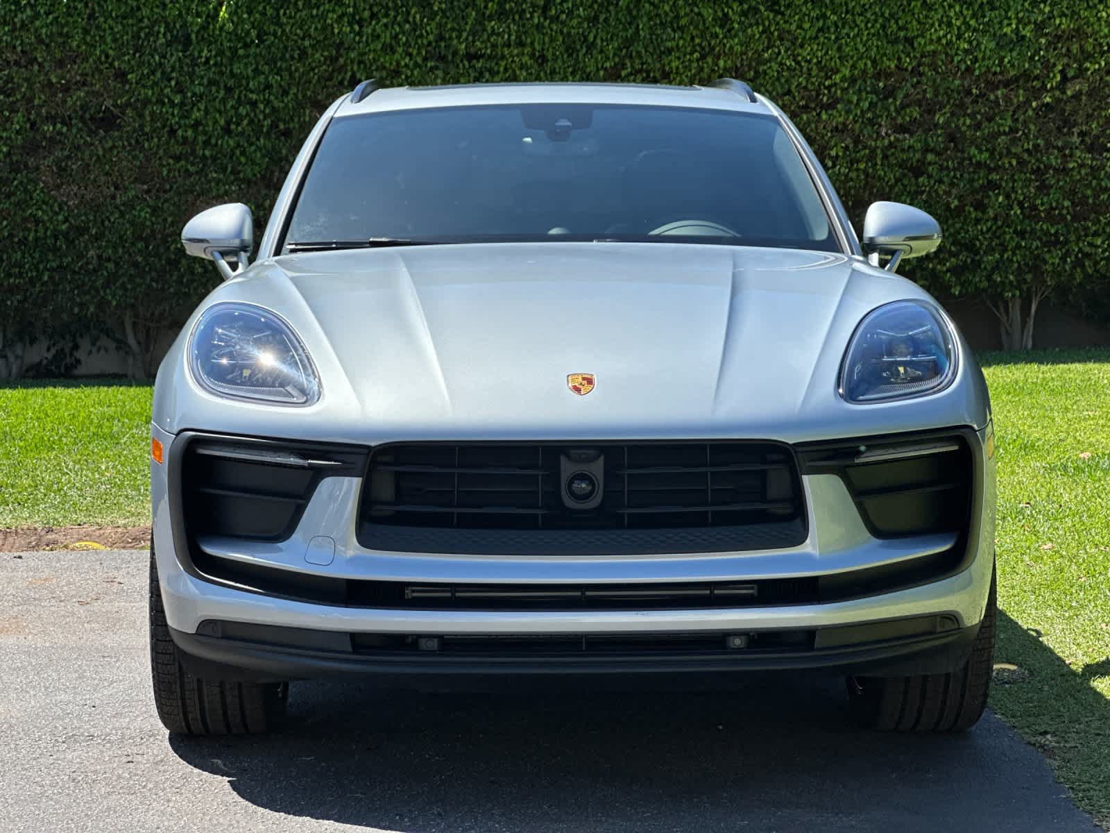 New 2026 Porsche Macan AWD/4WD image 11